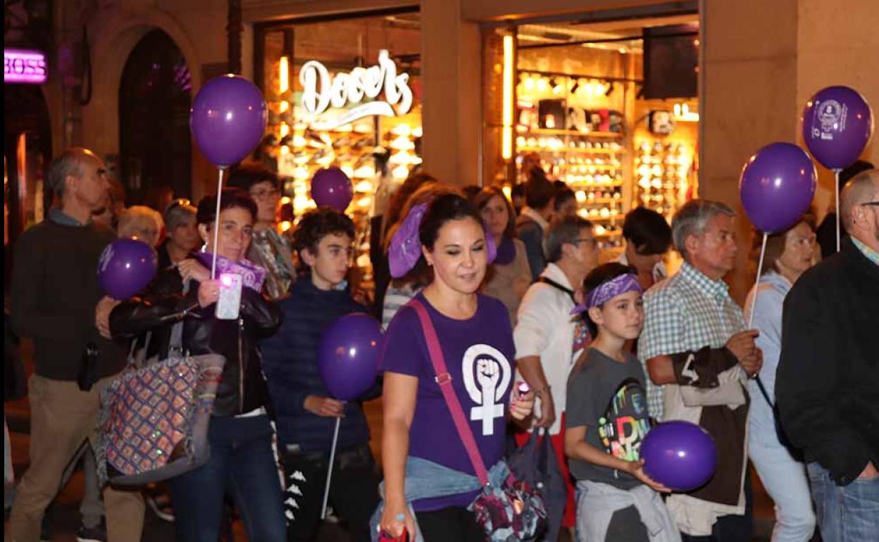 La manifestación ha recorrido las principales calles del centro de la ciudad