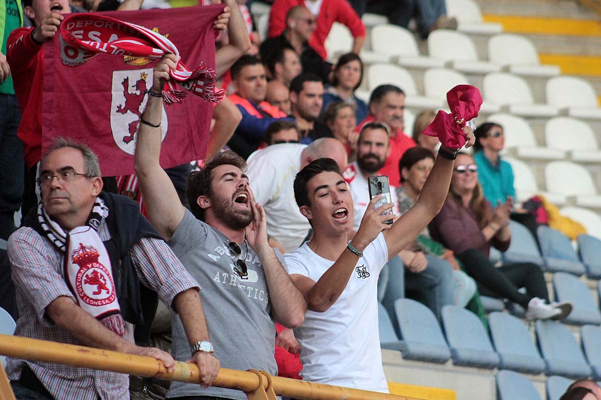 Fotos: La Cultural hurga en la herida del Burgos CF