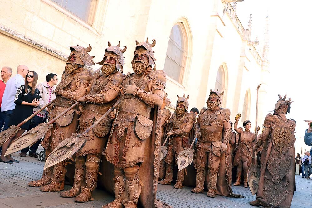 Las calles burgalesas retroceden este fin de semana al siglo XI, época del conocido Cid Campeador, con un amplio programa de actos. 