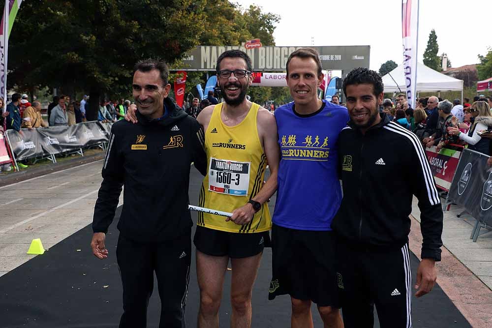 Más de 1.300 corredores se han dado cita esta mañana en la cuarta edición de la Campofrío Maratón Burgos.