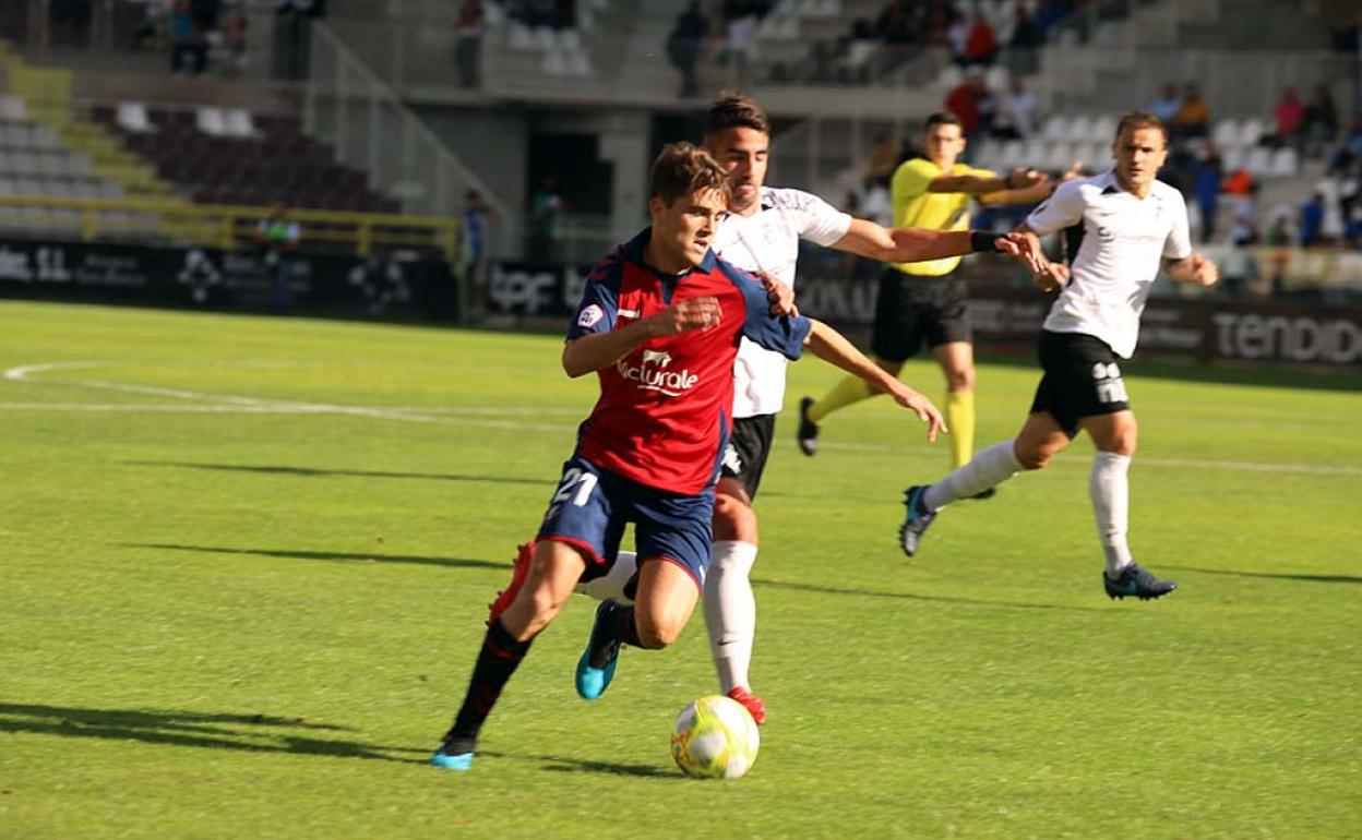 El Burgos CF busca la estabilidad en su once titular