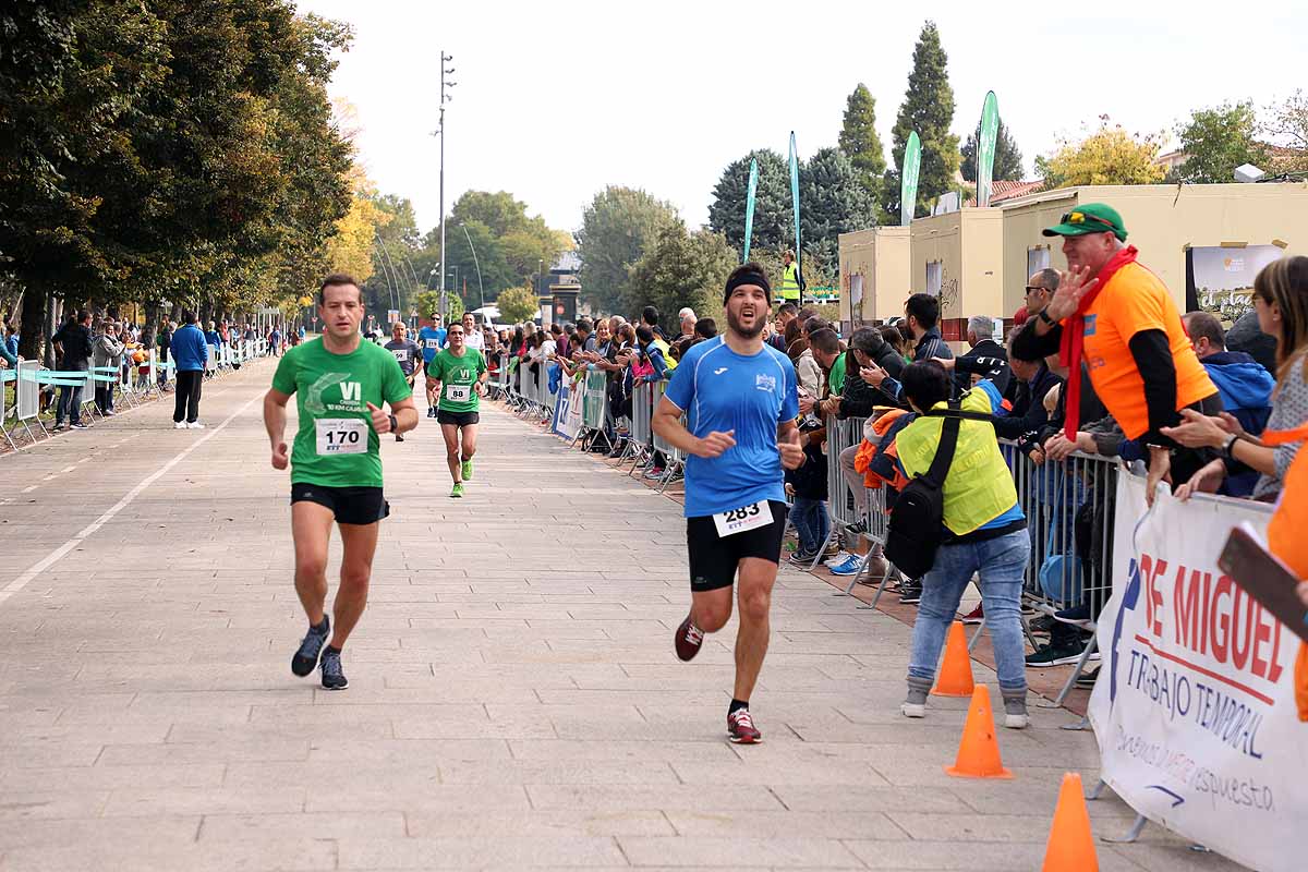 Dani Arce y Lidia Campo han sido los vencedores en la prueba de 10 kilómetros que ha recorridos las calles burgaleses. 