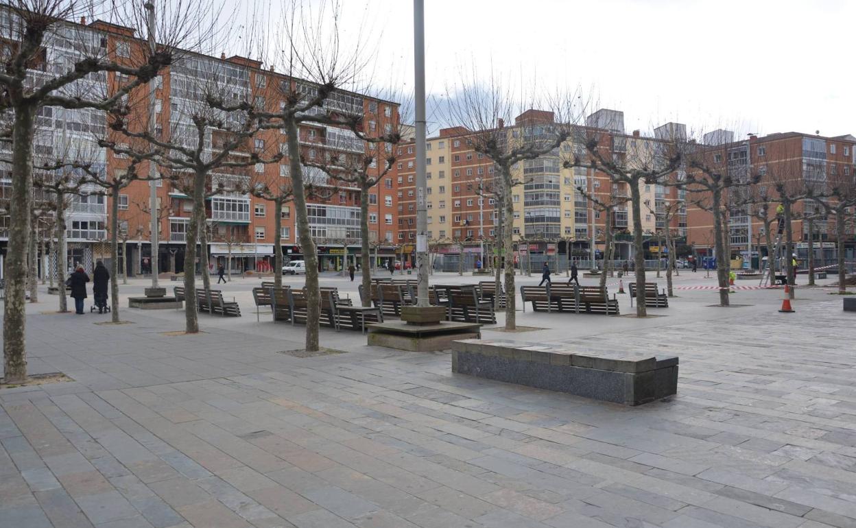 El Ayuntamiento deberá asumir el coste de la intervención en la Plaza de Santiago. 