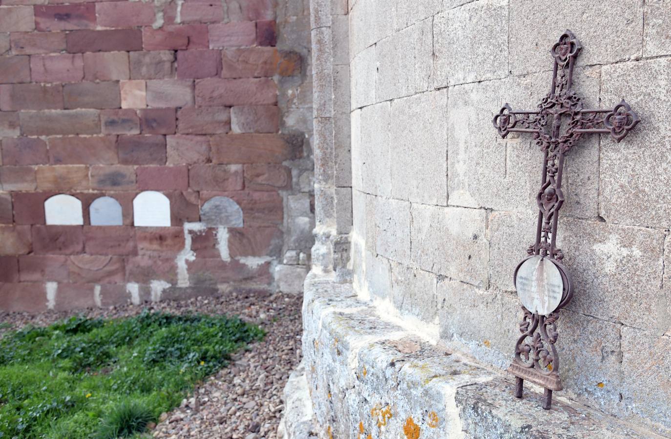 Imagen secundaria 1 - La leyenda negra de las aguas del Balneario de Arlanzón