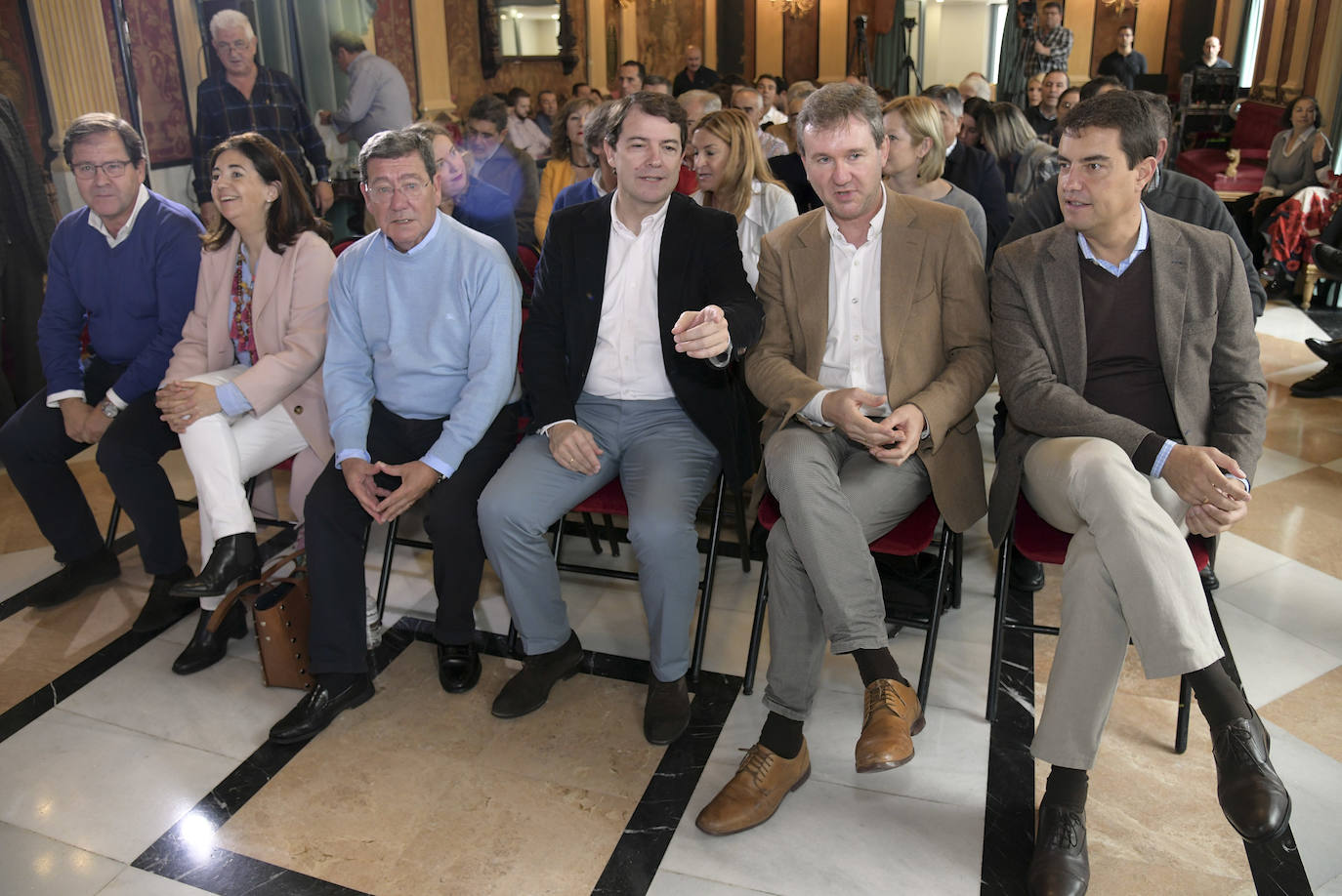 Fotos: El Partido Popular de Burgos ha celebrado una Convención Intermunicipal en la capital