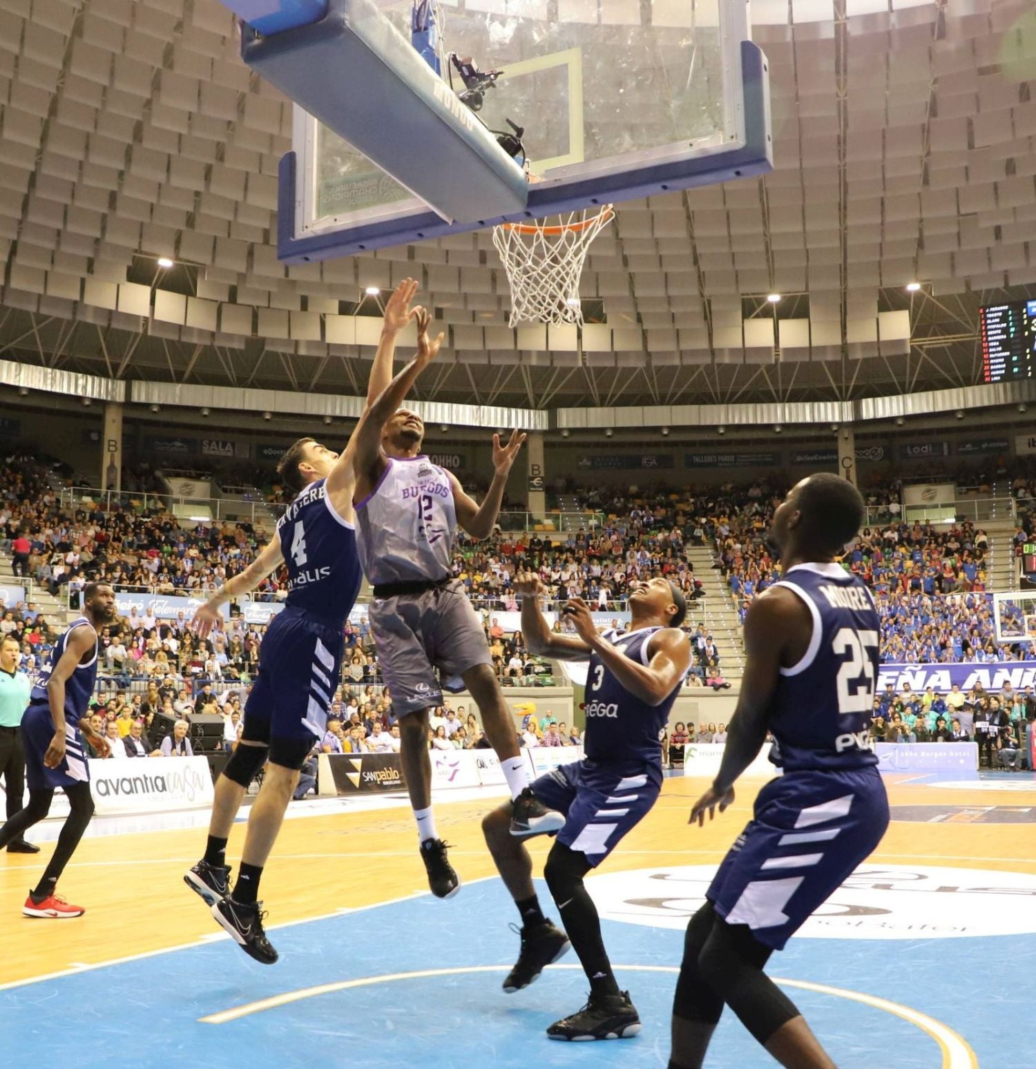 Fotos: El San Pablo Burgos -Elan Bearnais, en imágenes