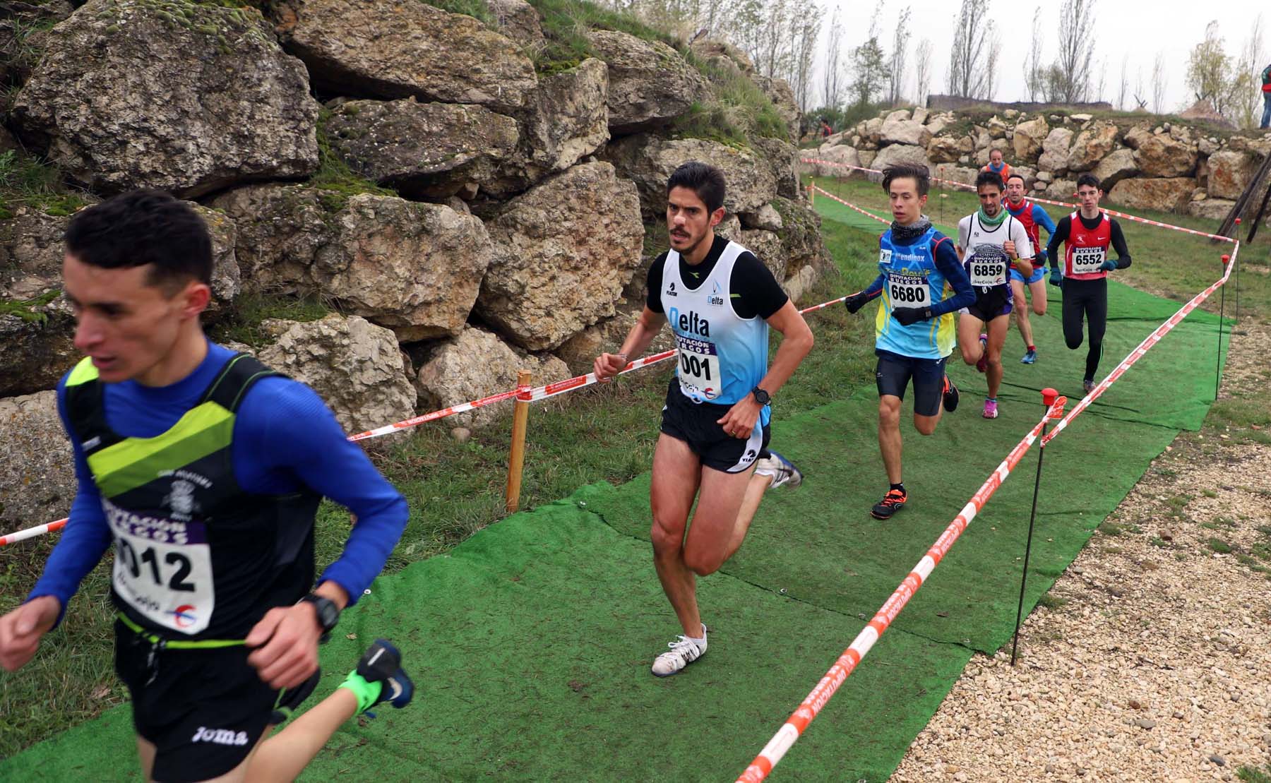 Miles de personas se han vuelto a dar cita en el circuito de Atapuerca. 