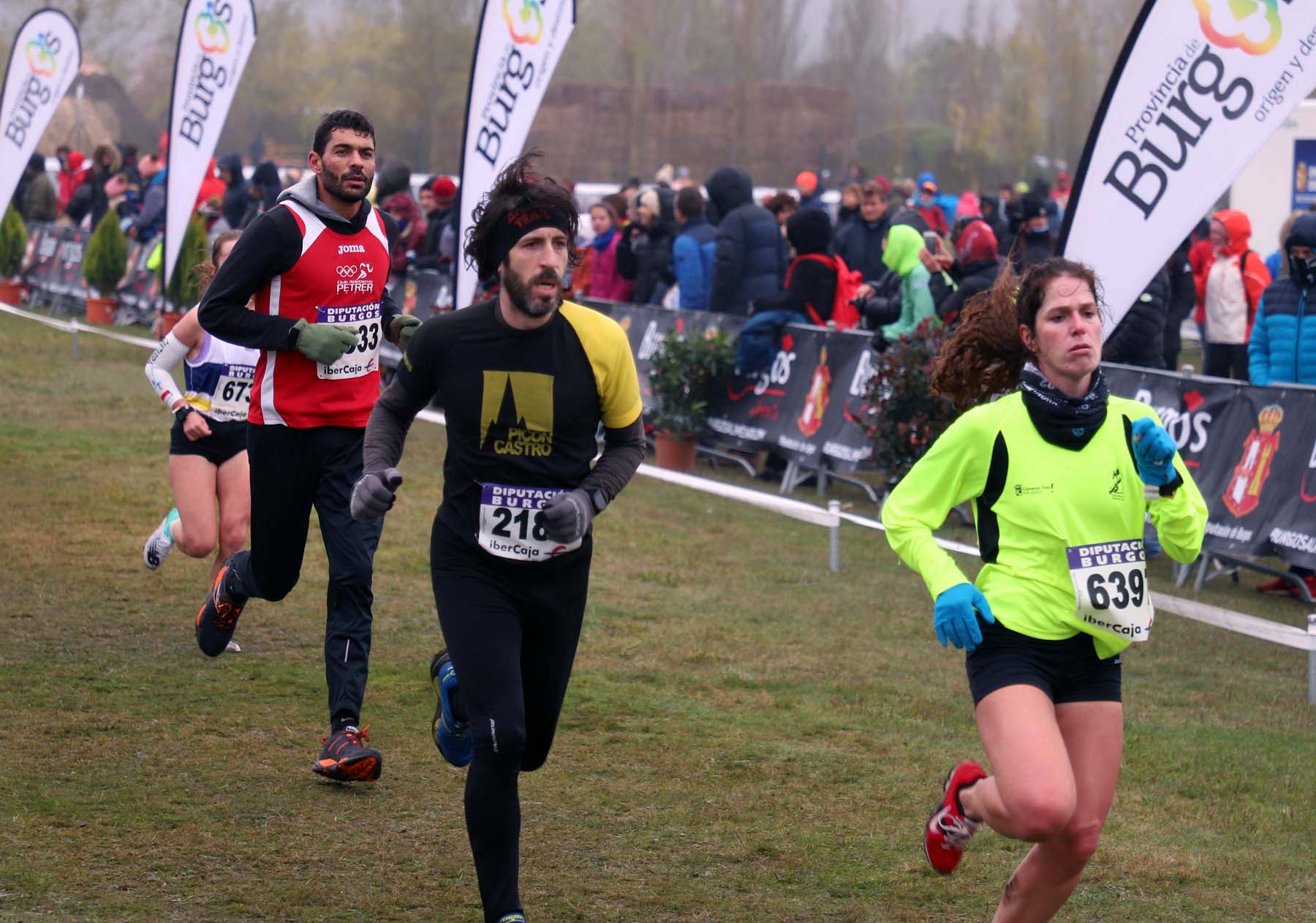 Miles de personas se han vuelto a dar cita en el circuito de Atapuerca. 