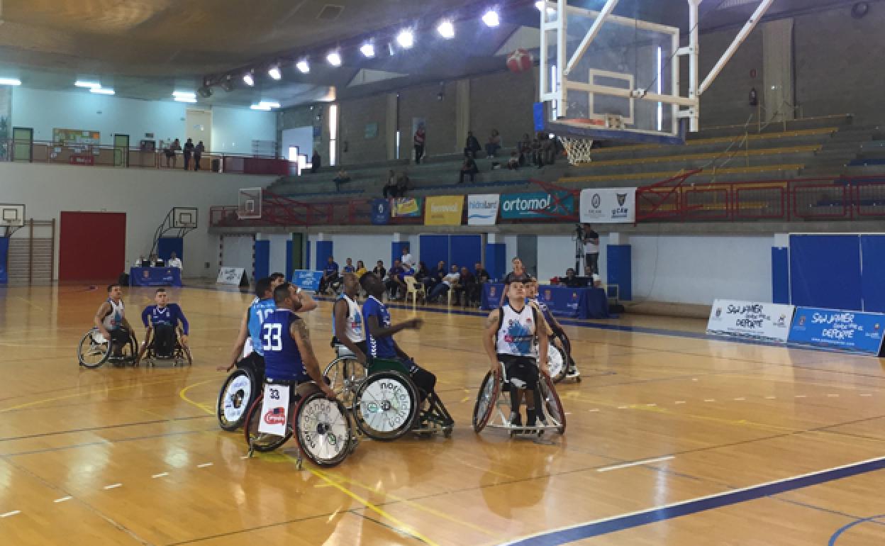 Imagen del último partido que disputaron ambos equipos la temporada pasada. 