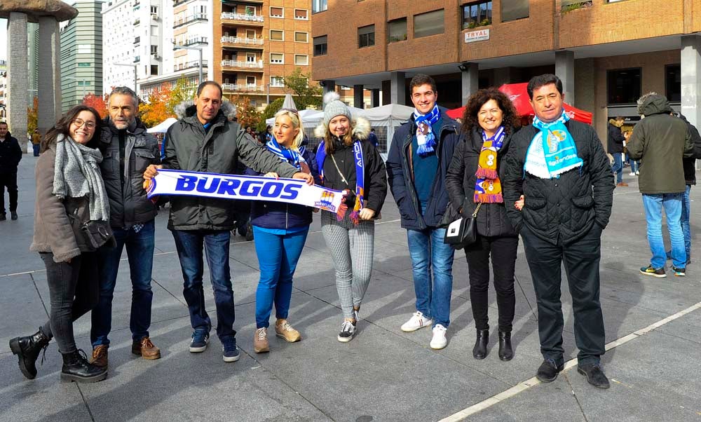 Casi un millar de burgaleses se han desplazado hasta la capital de España para ver la victoria de su equipo en el Wizink Center.