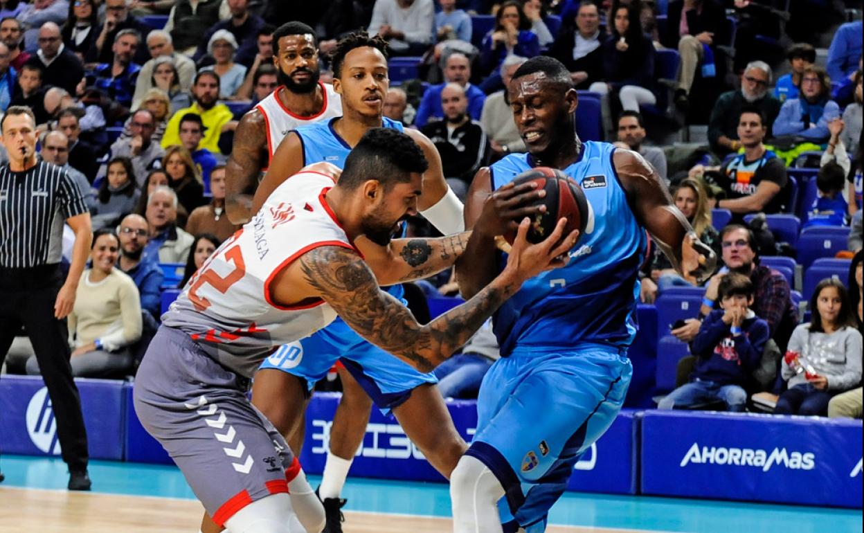 Lima, con 14 puntos y 23 de valoración, fue uno de los mejores del San Pablo