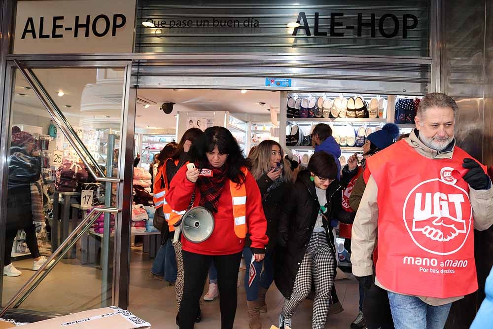 Fotos: Huelga en el comercio de Burgos