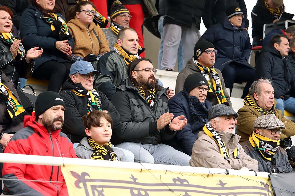 La grada estuvo completa