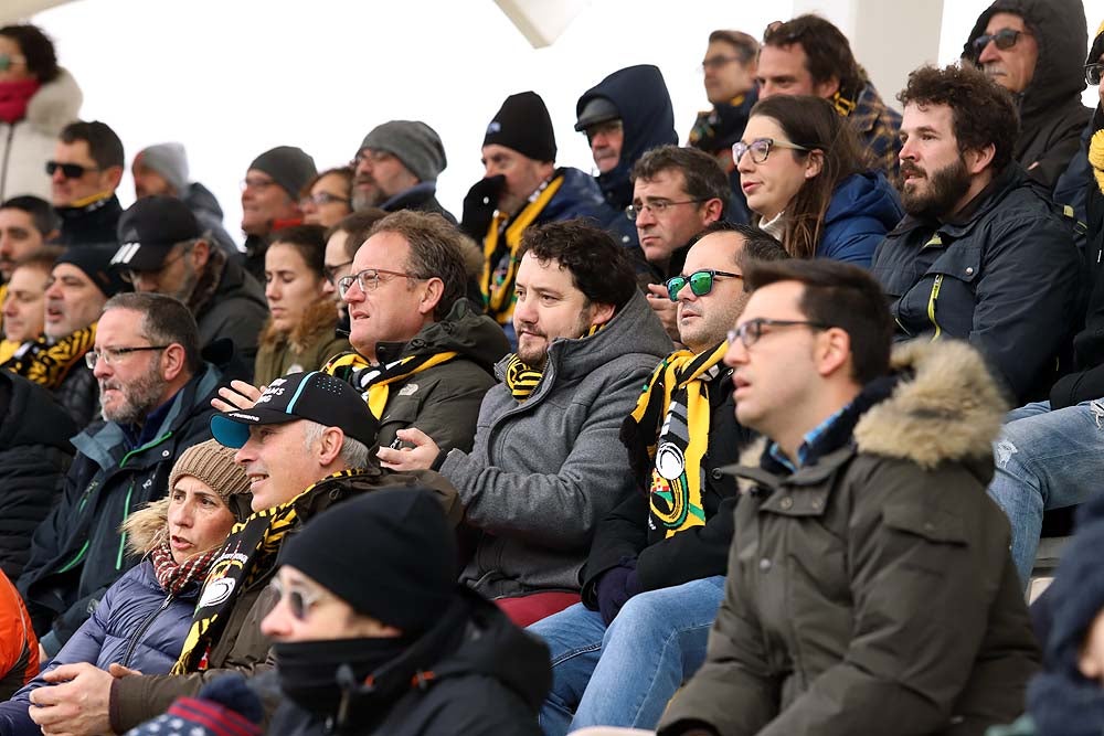 La grada estuvo completa