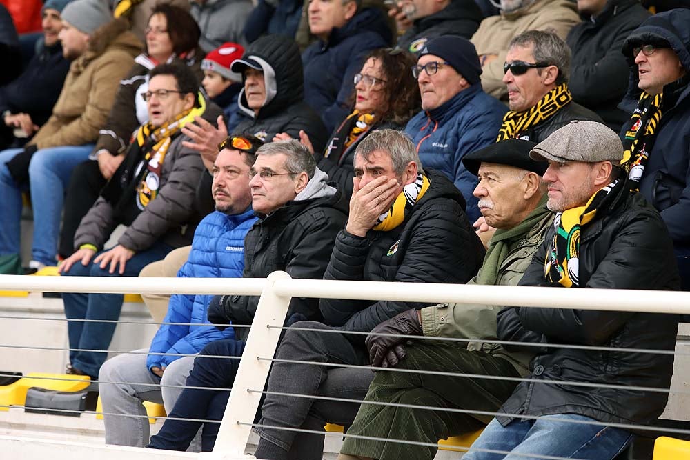 La grada estuvo completa