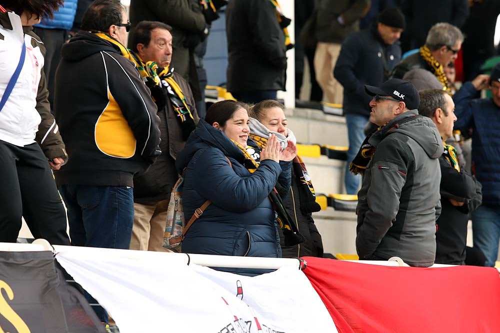 La grada estuvo completa