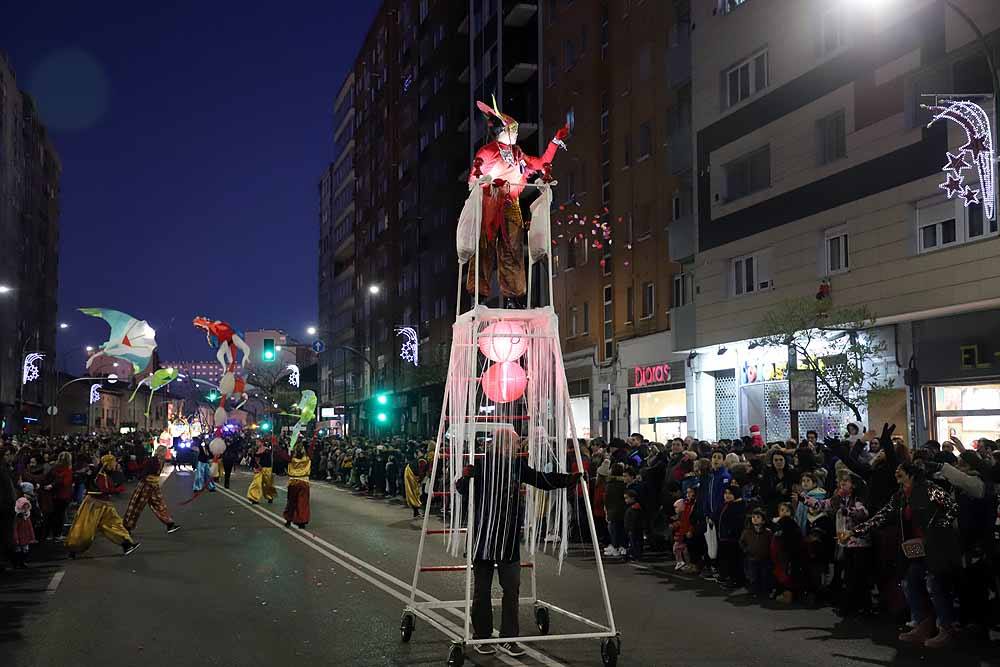 Multitudinaria Cabalgata para ver los primeros pasos de los Reyes en la capital burgalesa.