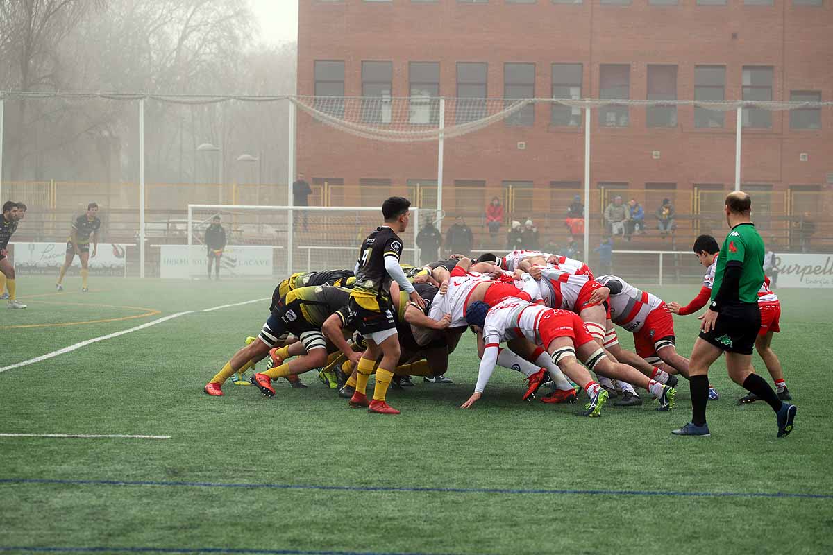 Fotos: Así ha sido la derrota del UBU Colina Clinic ante el Ampo Ordizia