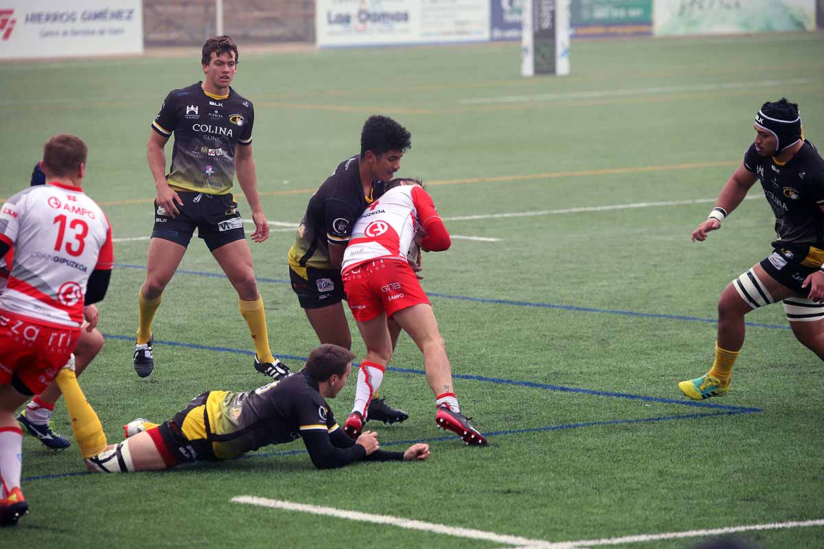 Fotos: Así ha sido la derrota del UBU Colina Clinic ante el Ampo Ordizia