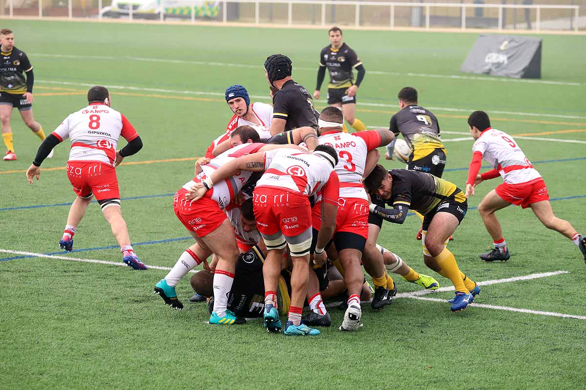 Fotos: Así ha sido la derrota del UBU Colina Clinic ante el Ampo Ordizia
