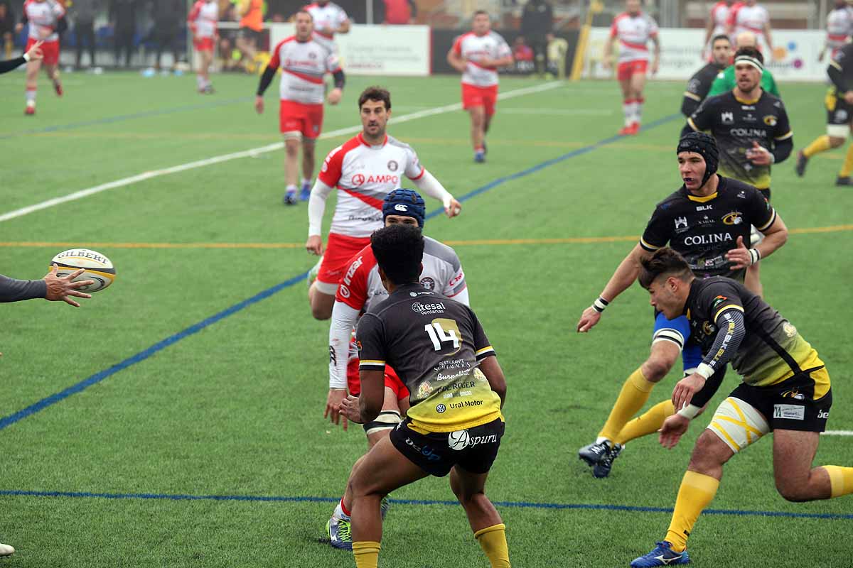 Fotos: Así ha sido la derrota del UBU Colina Clinic ante el Ampo Ordizia