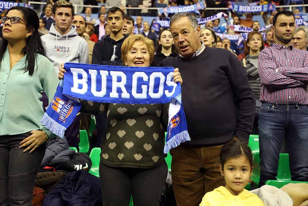 Fotos: ¿Has estado en el Coliseum? Búscate entre el público del San Pablo Burgos-AEK Atenas