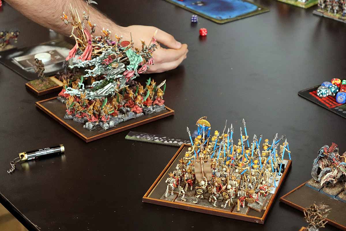 Fotos: Rendidos al Warhammer