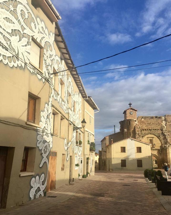 Uno de los murales de Belorado.