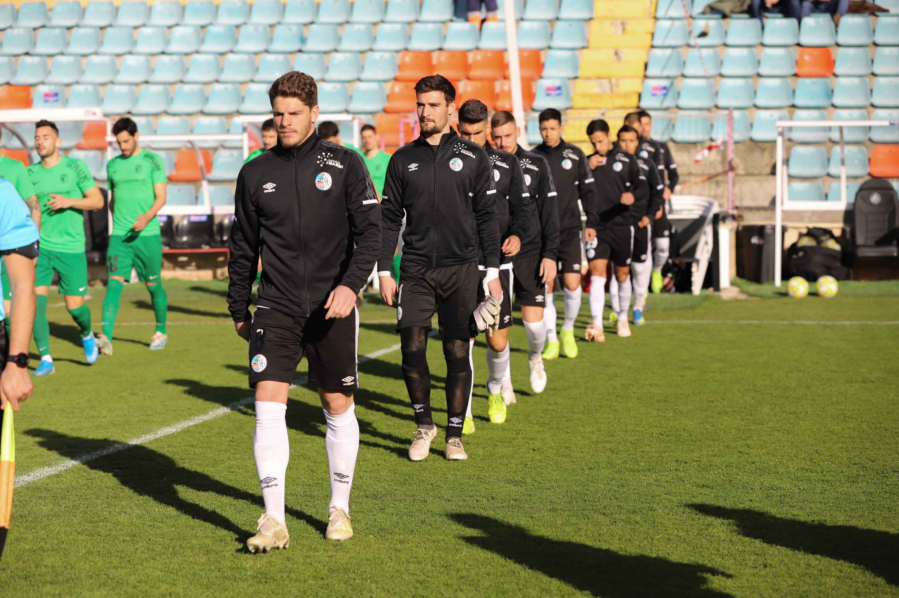 Fotos: Imágenes del encuentro entre el Burgos CF y el Salamanca CF UDS