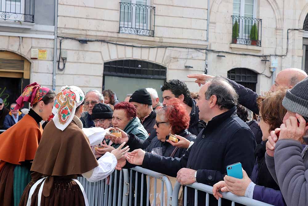 Fotos: Los Cucos celebran con los burgaleses su Fiesta de la Matanza