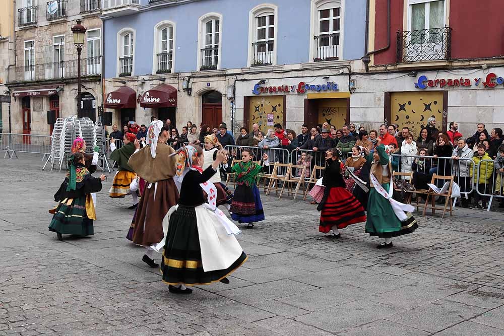 Fotos: Los Cucos celebran con los burgaleses su Fiesta de la Matanza