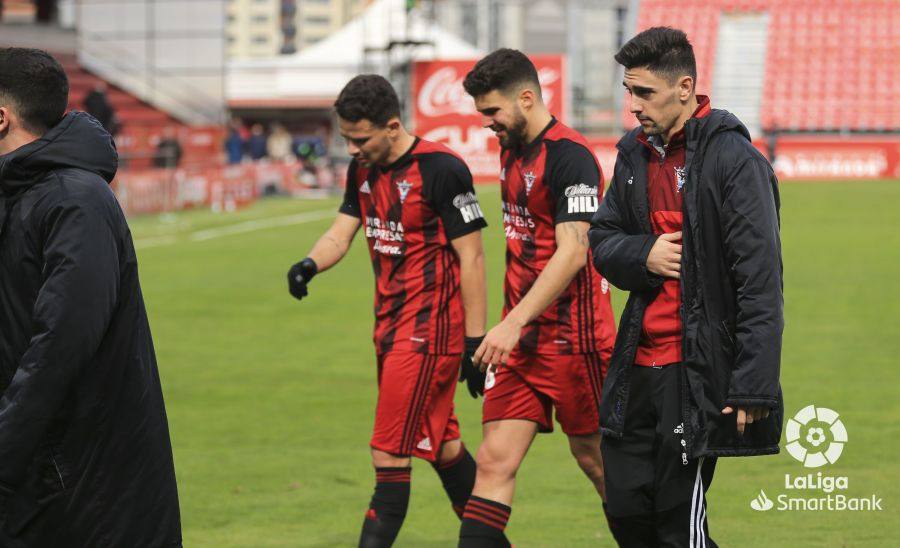 Fotos: Imágenes del partido de liga entre el Mirandés y el Albacete