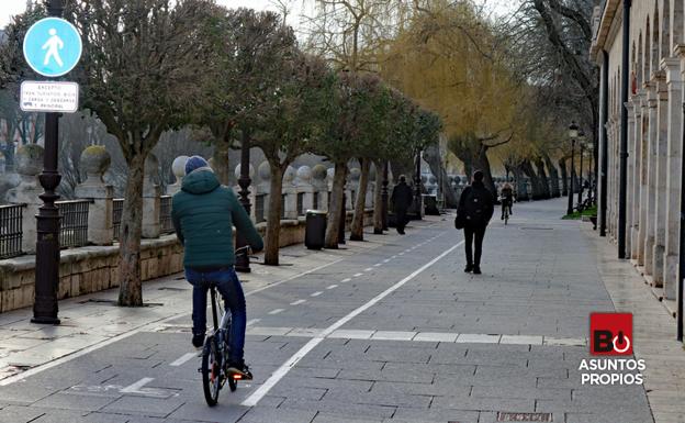 MOVILIDAD, A PEDALES