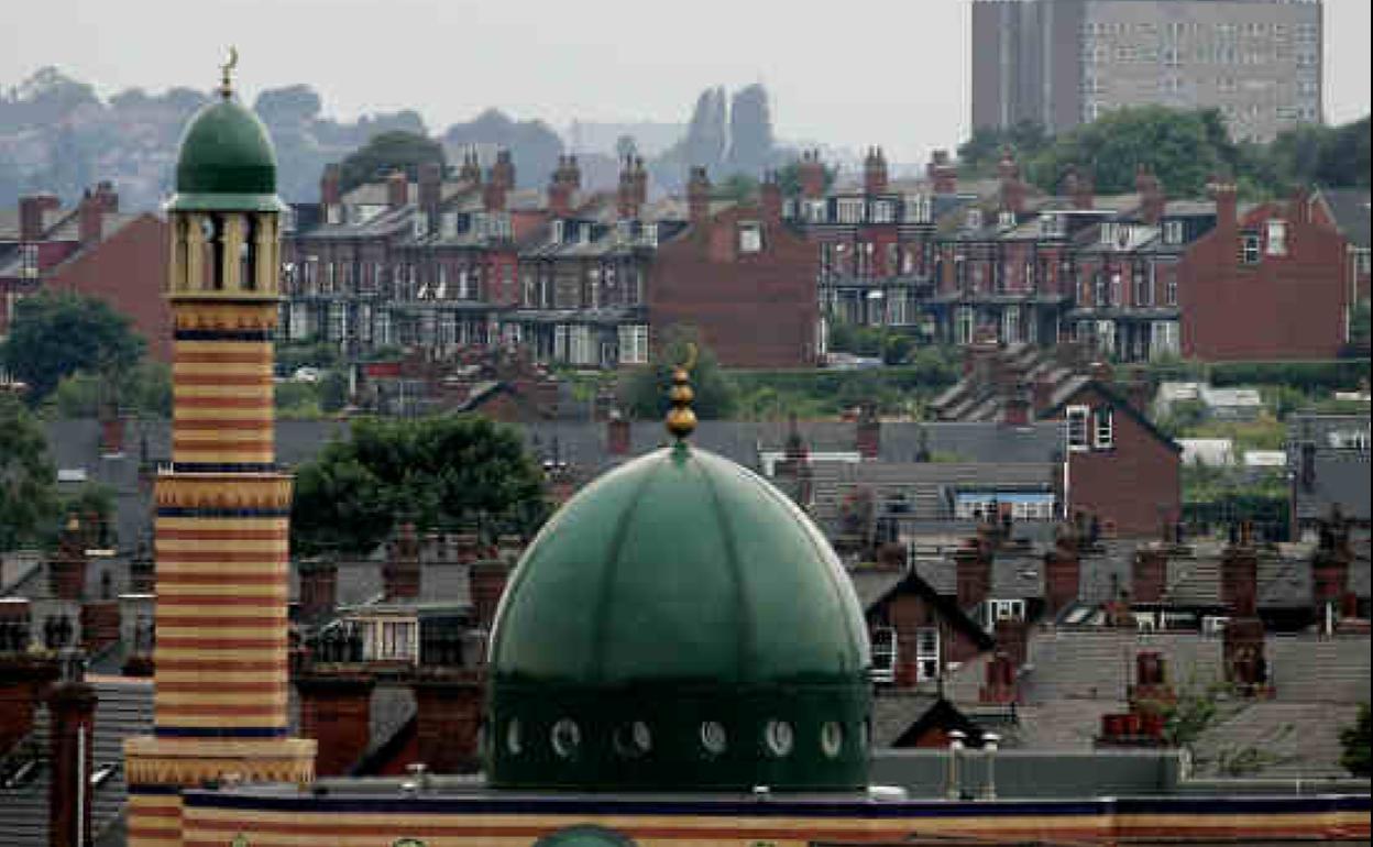 Vista de una mezquita en Hyde Park, Leeds 