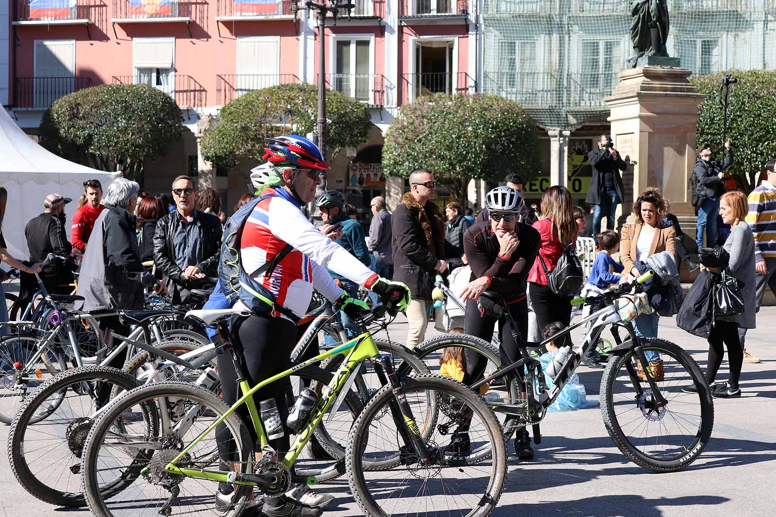 Fotos: Segunda jornada de protestas contra la Ordenanza de Movilidad