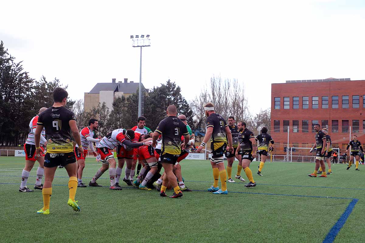 La afición se entregó con los gualdinegros que cosecharon otra victoria en casa.