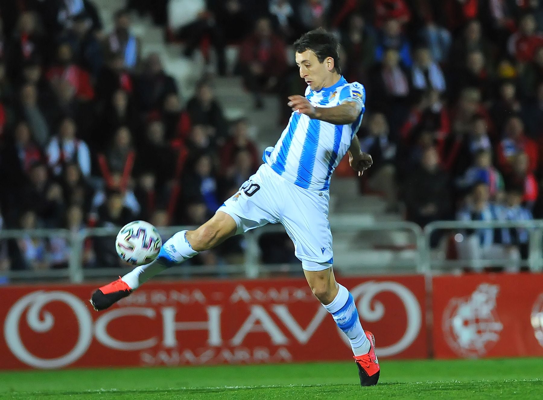 Fotos: La Real Sociedad pone fin al sueño copero del Mirandés