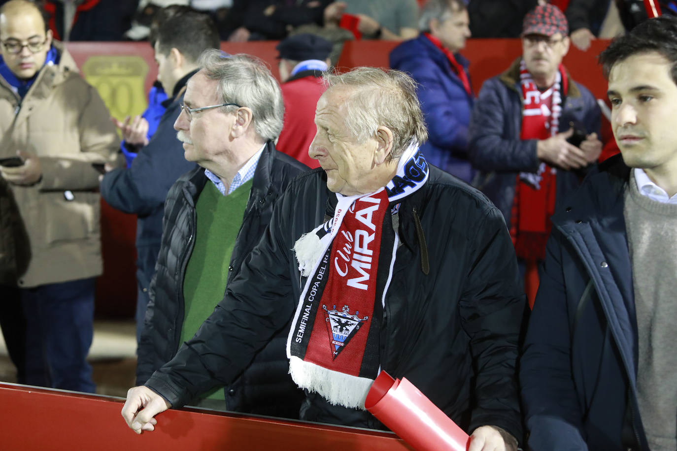 Fotos: Anduva vibra con su equipo a pesar de la derrota