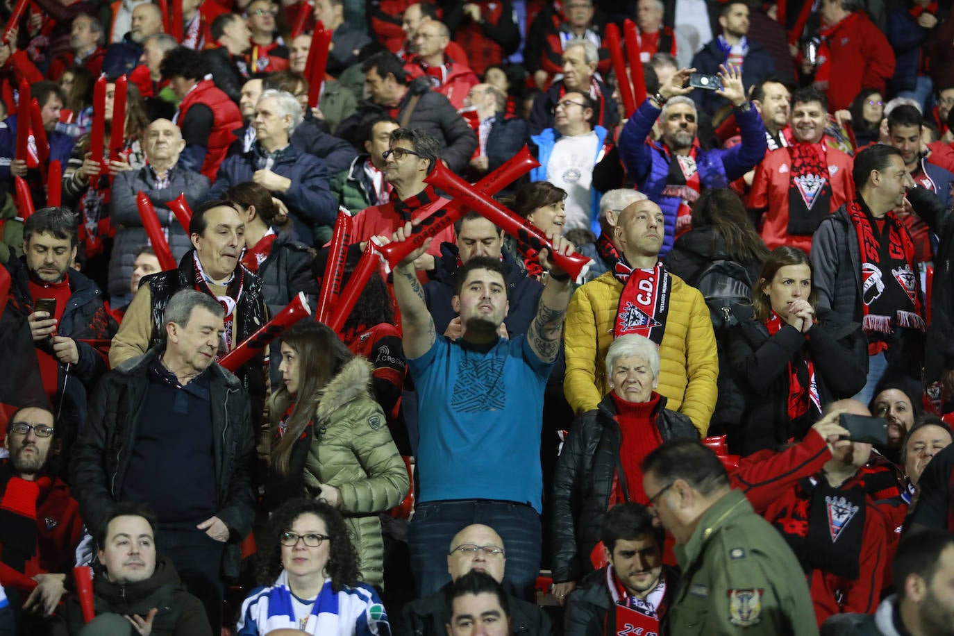 Fotos: Anduva vibra con su equipo a pesar de la derrota