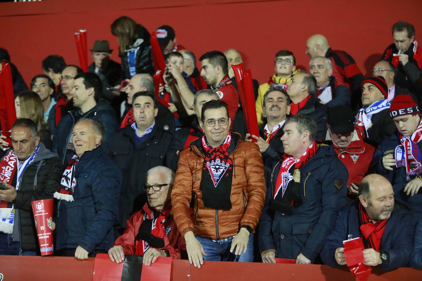 Fotos: Anduva vibra con su equipo a pesar de la derrota