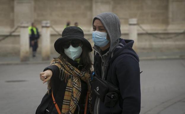 Sanidad estudia el «grupo de contacto» del fallecido con coronavirus en Valencia