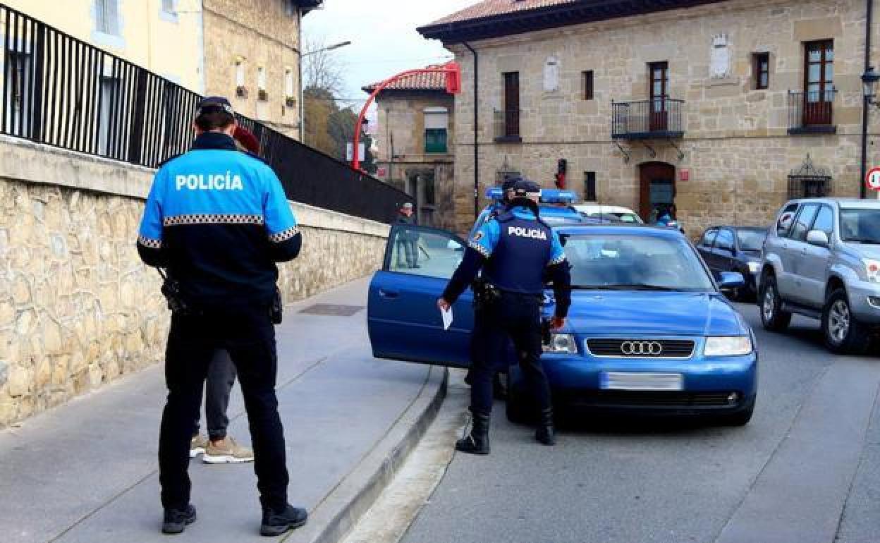 Agentes de la Policía Local de Miranda de Ebro. 