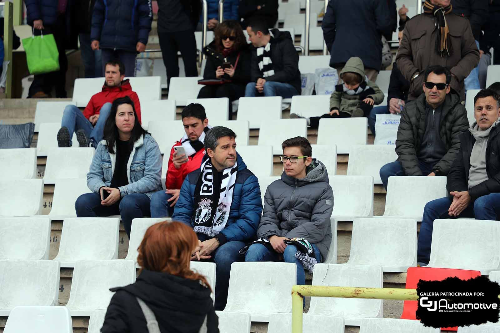 Buena entrada en El Plantío para ver el empate entre los burgaleses y vascos.