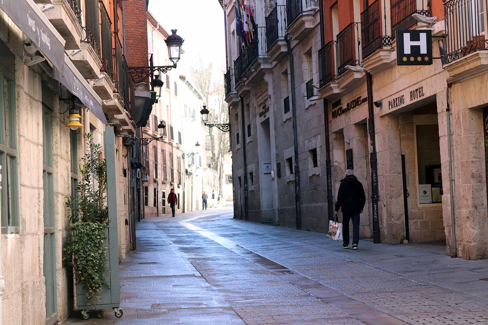 Fotos: Burgos, vacía ante el estado de Alarma Sanitaria por el coronavirus