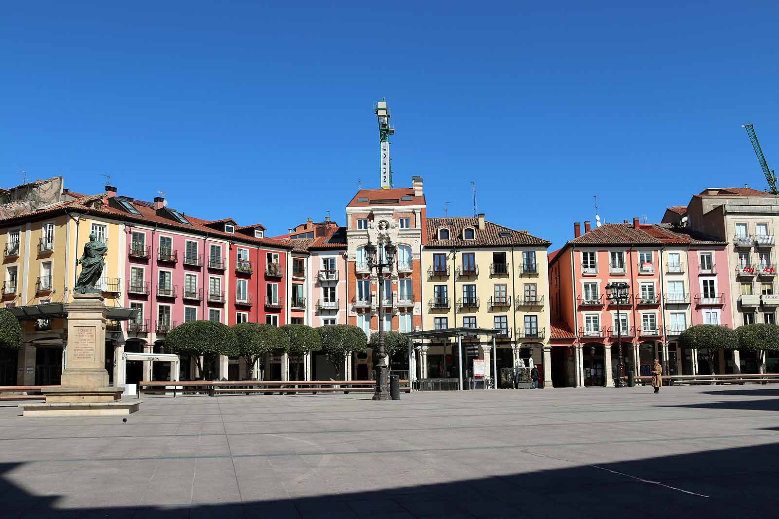 Fotos: Burgos, vacía ante el estado de Alarma Sanitaria por el coronavirus