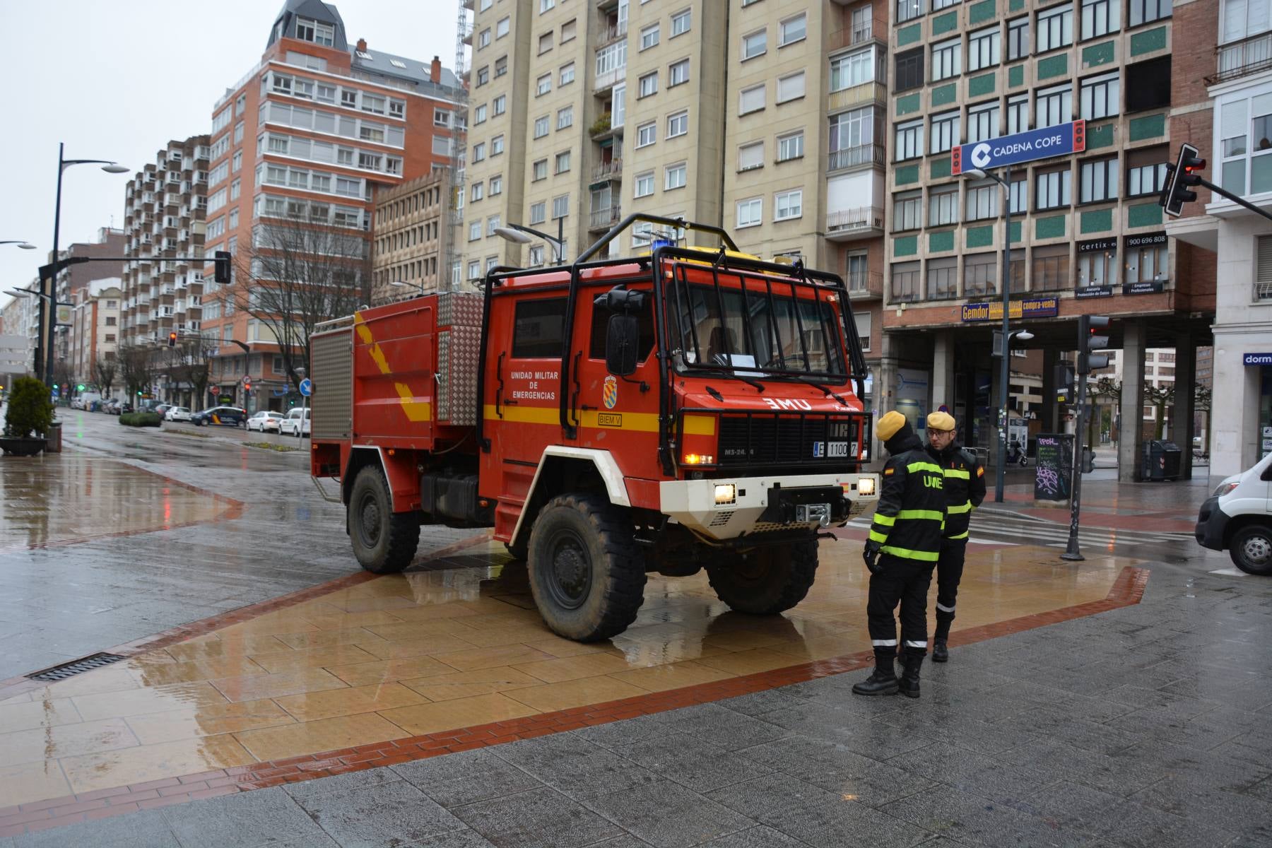 Fotos: La Unidad Militar de Emergencais se despliega en Burgos