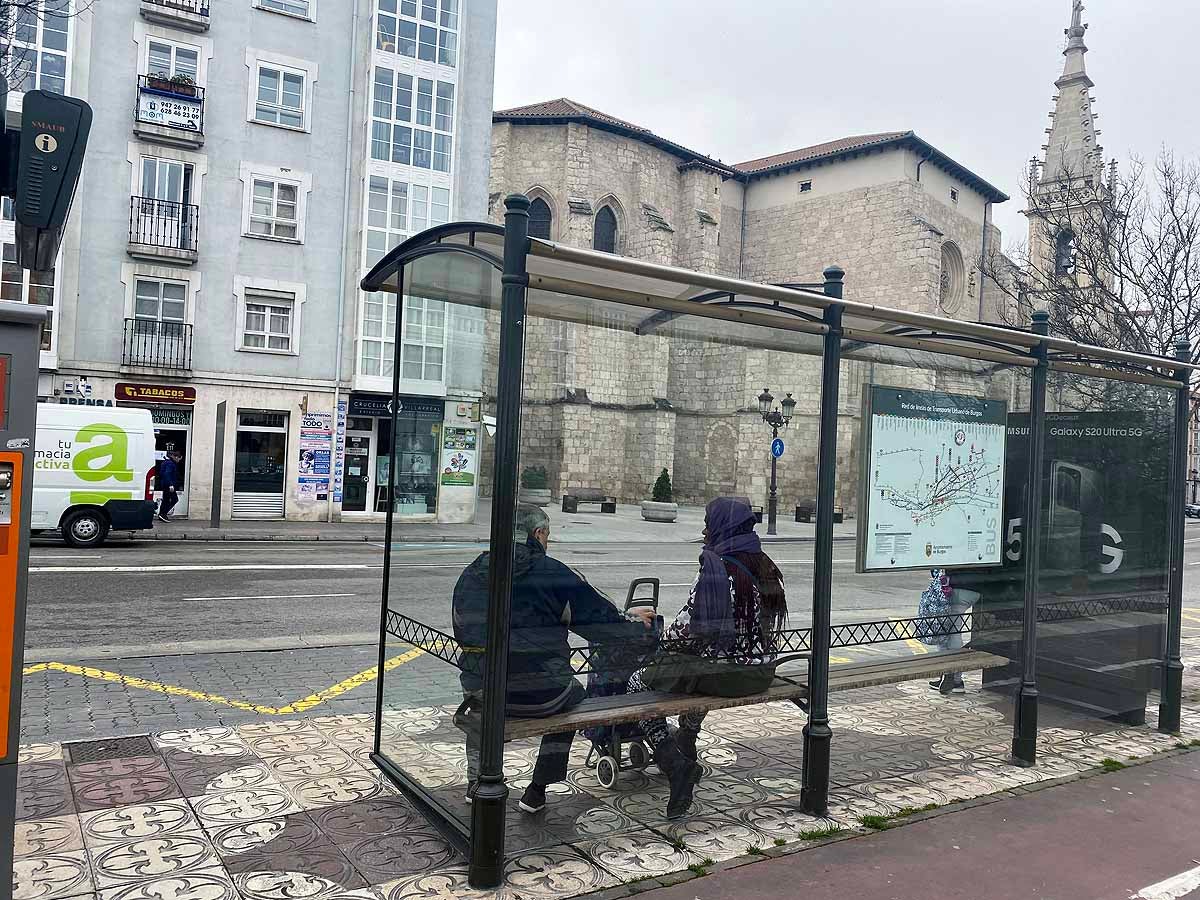 La Plaza Mayor desierta a media mañana.