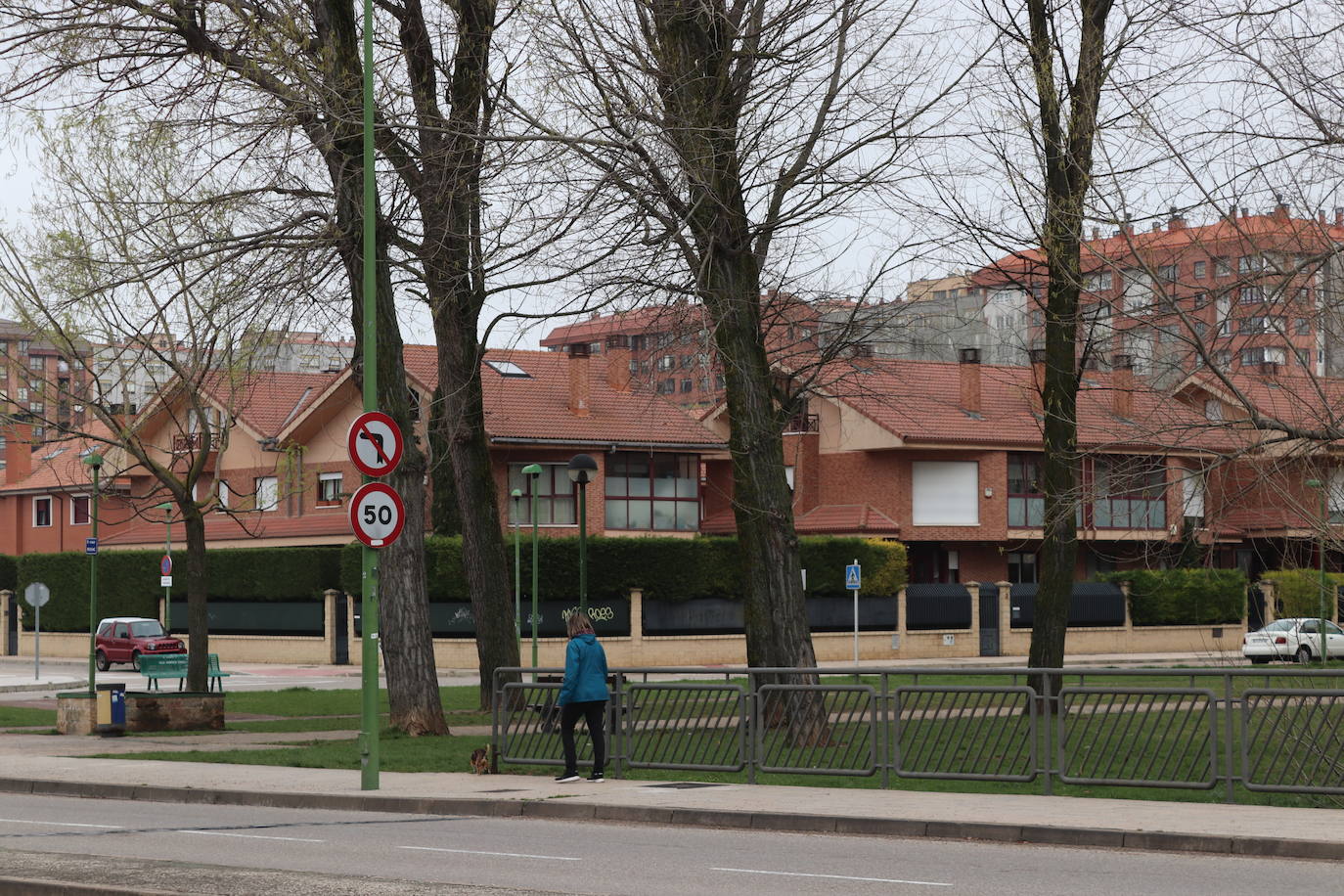 Fotos: Burgos continúa en calma en el quinto día de confinamiento obligado