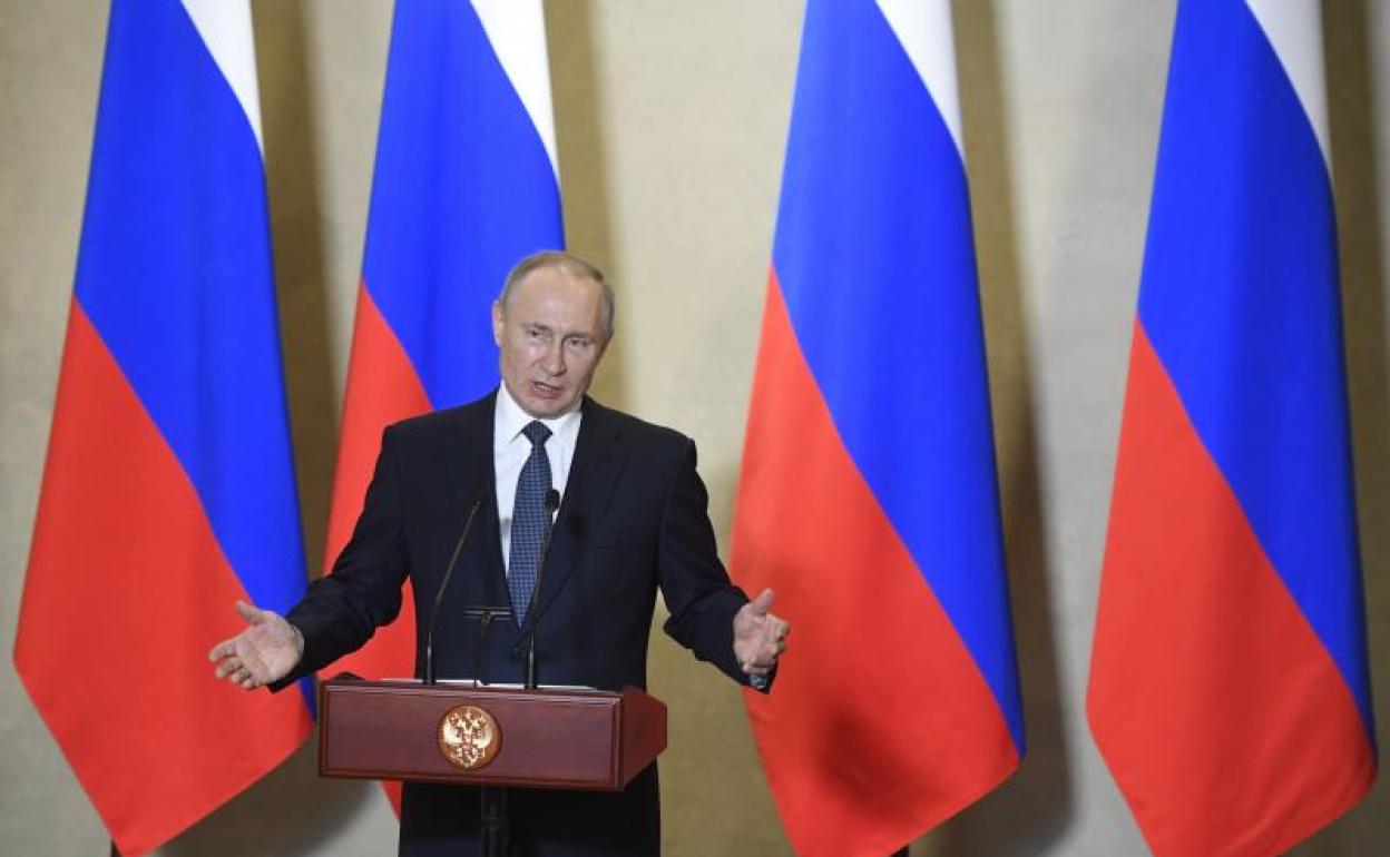El coronavirus obliga a Putin a posponer la votación para la reforma constitucional 