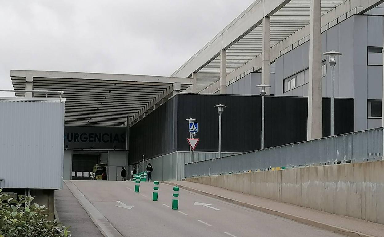 Entrada a Urgencias del Hospital Universitario de Burgos. 